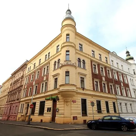 Visit In Apartmán Praha