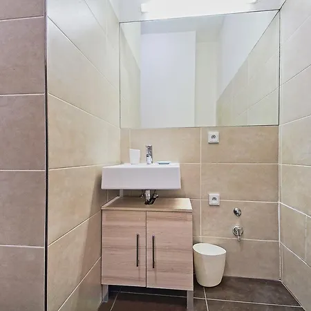 Visit In Apartmán Praha